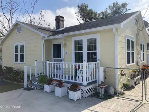 215 Walker St, Holly Hill, FL 32117