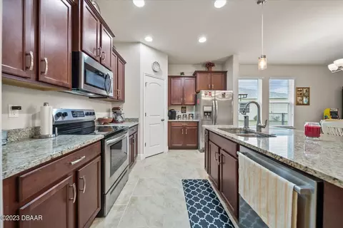 221 River Vale Ln, Ormond Beach, FL 32174 photo 10