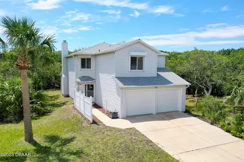 2676 S Daytona Ave, Flagler Beach, FL 32136