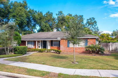 1027 Montcalm St, Orlando, FL 32806