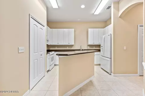 1123 Hansberry Ct, Ormond Beach, FL 32174 photo 8