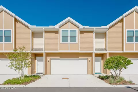 116 Oceans Cir, Daytona Beach Shores, FL 32118