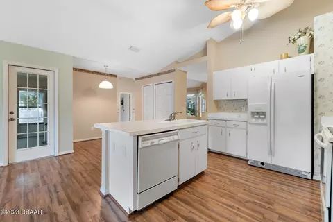 18 Lake Meadow Way, Ormond Beach, FL 32174 photo 4