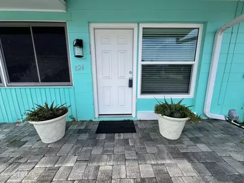 824 E 24th Ave, New Smyrna Beach, FL 32169