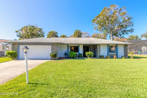 3442 Country Manor Dr, Port Orange, FL 32129