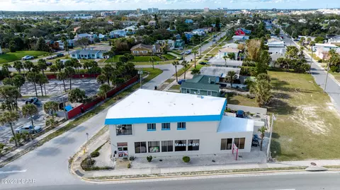 1426 S Atlantic Ave, Daytona Beach, FL 32118