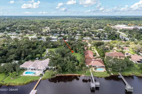825 N Beach St, Ormond Beach, FL 32174