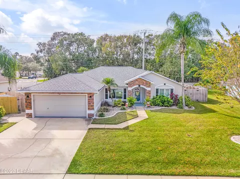 112 Spinnaker Cir, South Daytona, FL 32119