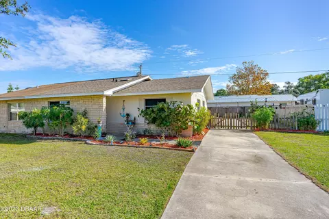 5177 Pineland Ave, Port Orange, FL 32127