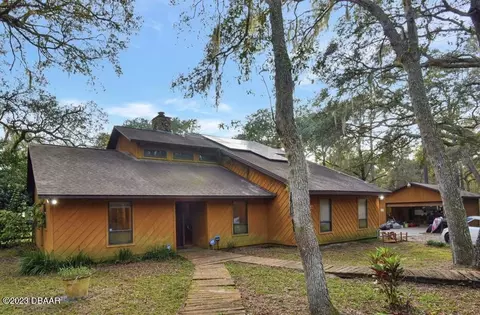 456 Grove St, Deland, FL 32720