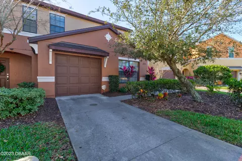 213 Tarracina Way, Daytona Beach, FL 32117