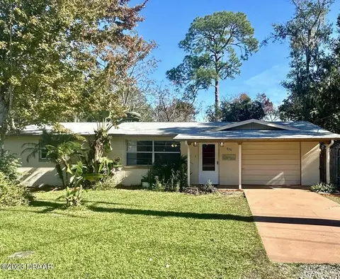 636 5th St, Port Orange, FL 32129