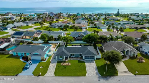 23 W Sea Harbor Dr, Ormond Beach, FL 32176