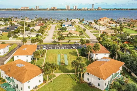 1800 S Palmetto Ave #116, South Daytona, FL 32119