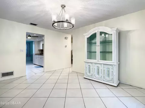865 N Ridgewood Ave, Ormond Beach, FL 32174 photo 8