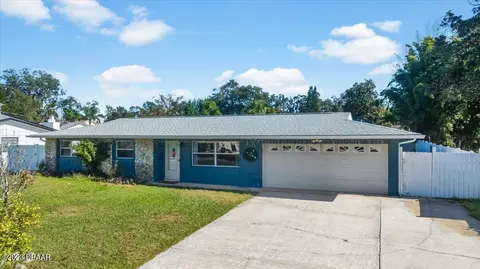 61 Magnolia Ave, Ormond Beach, FL 32174