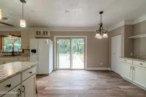 Kitchen - 120 Oak Ln, Ormond Beach, FL 32174 photo 4 of 4