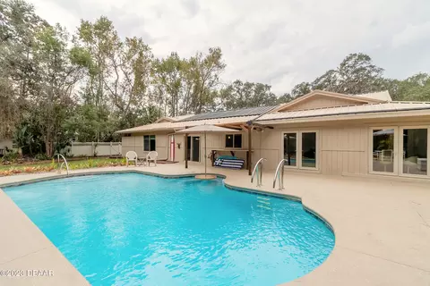 Exterior - 120 Oak Ln, Ormond Beach, FL 32174 photo 9 of 17