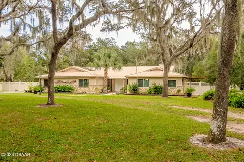 Exterior - 120 Oak Ln, Ormond Beach, FL 32174 photo 3 of 17