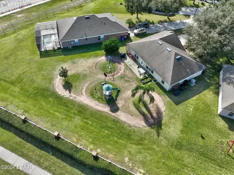 1910 Big Buck Dr, Saint Cloud, FL 34772 photo 4