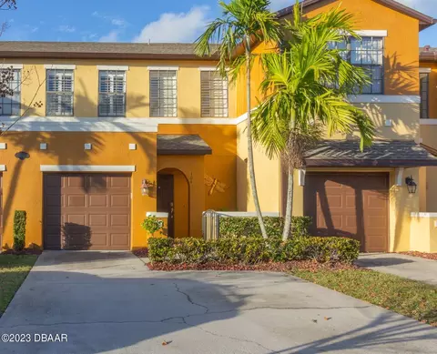 1340 Lara Cir #104, Rockledge, FL 32955