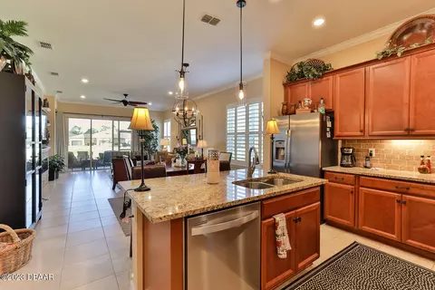 Kitchen - 3298 Bailey Ann Dr, Ormond Beach, FL 32174 photo 2 of 3