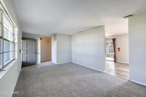 Living - 64 Berkley Rd, Ormond Beach, FL 32176 photo 5 of 8