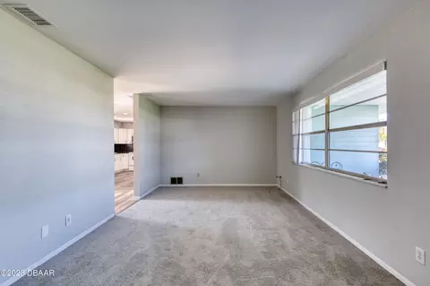Living - 64 Berkley Rd, Ormond Beach, FL 32176 photo 2 of 8