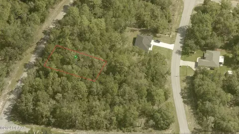 10865 N Ocean Dr, Citrus Springs, FL 34434