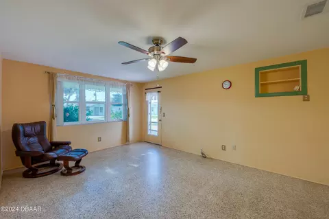 6 River Shore Dr, Ormond Beach, FL 32176 photo 3