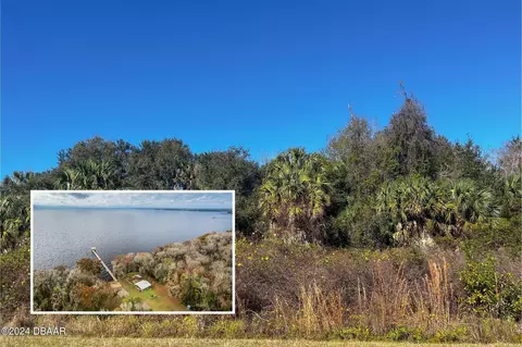 704 Paradise Blvd, Georgetown, FL 32139