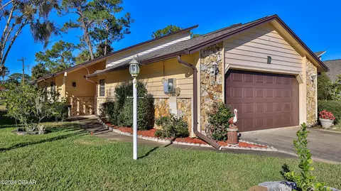 297 S Gull Dr, Daytona Beach, FL 32119