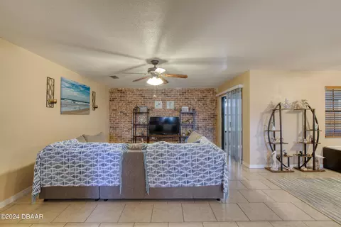 2304 Yule Tree Dr, Edgewater, FL 32141 photo 14