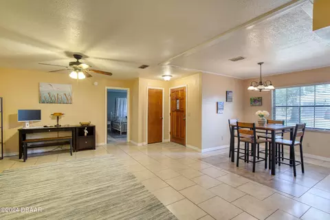 2304 Yule Tree Dr, Edgewater, FL 32141 photo 10
