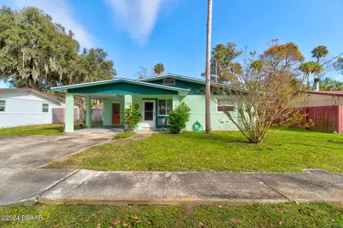 735 Magnolia Ave, Holly Hill, FL 32117