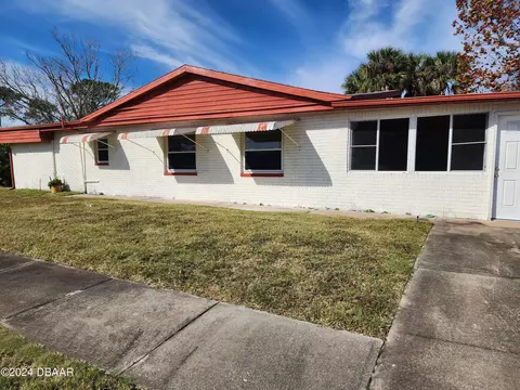 534 Sherman Rd, South Daytona, FL 32119