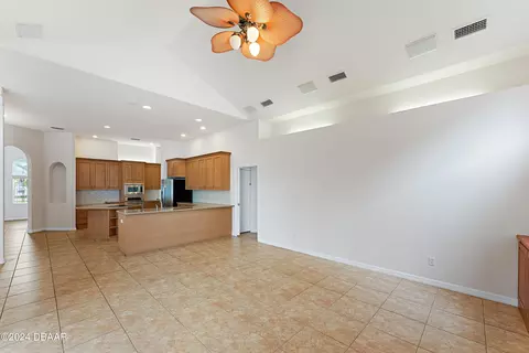 2 Eagle Pl, Palm Coast, FL 32164 photo 12