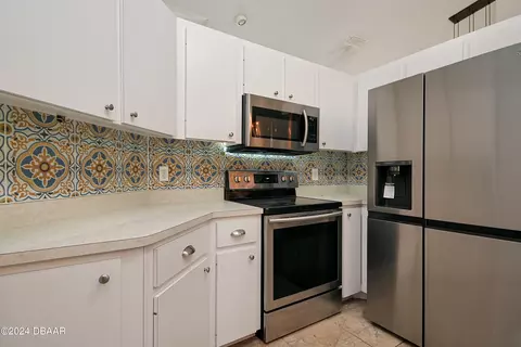 2773 Date Palm Dr, Edgewater, FL 32141 photo 9