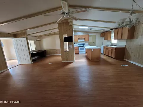 135 Cedar St, Edgewater, FL 32141 photo 10