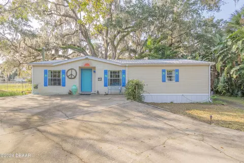 926 Old Mission Rd, New Smyrna Beach, FL 32168