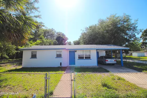 910 Oleander St, New Smyrna Beach, FL 32168