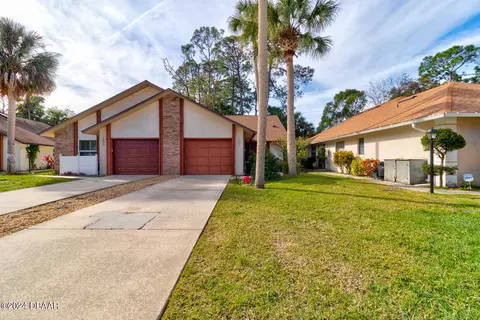 1003 Fox Trace Ct, Port Orange, FL 32127