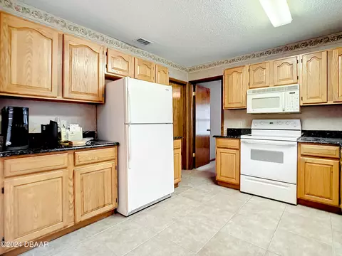 1306 Northside Dr, Ormond Beach, FL 32174 photo 6