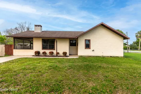 1550 Tuscaloosa Ave, Holly Hill, FL 32117