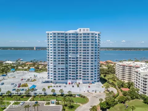 2 Oceans West Blvd #400, Daytona Beach Shores, FL 32118