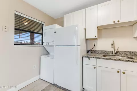 195 Cardinal Dr #B, Ormond Beach, FL 32176 photo 12