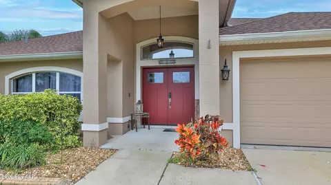 762 Foxhound Dr, Port Orange, FL 32128