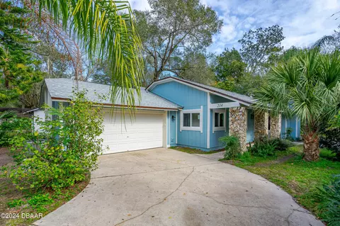 214 Bay Pines Ct, Ormond Beach, FL 32174