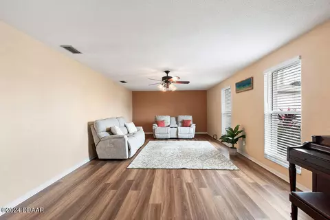 7 E Sovereign Ln, Ormond Beach, FL 32176 photo 18