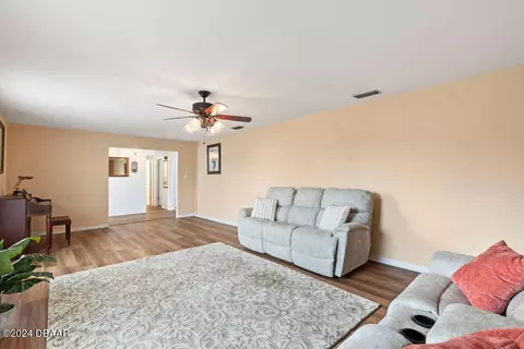 7 E Sovereign Ln, Ormond Beach, FL 32176 photo 20